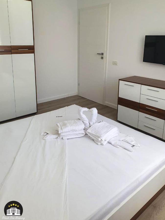 Black Sea Booking - Oana Năvodari Exteriér fotografie